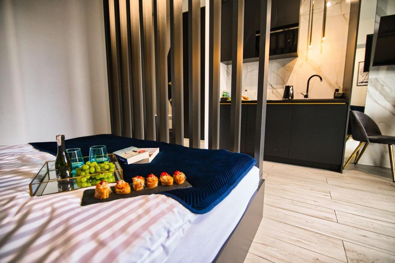 Apartpark Centrum Zator Exterior photo